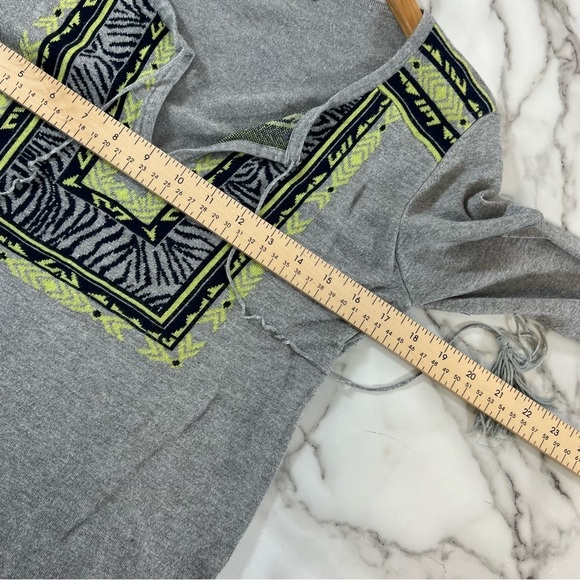 Hale Bob Bohemian Tunic Knit Top Womens M Gray Tassel Tie Neck Long sleeve - Picture 9 of 10